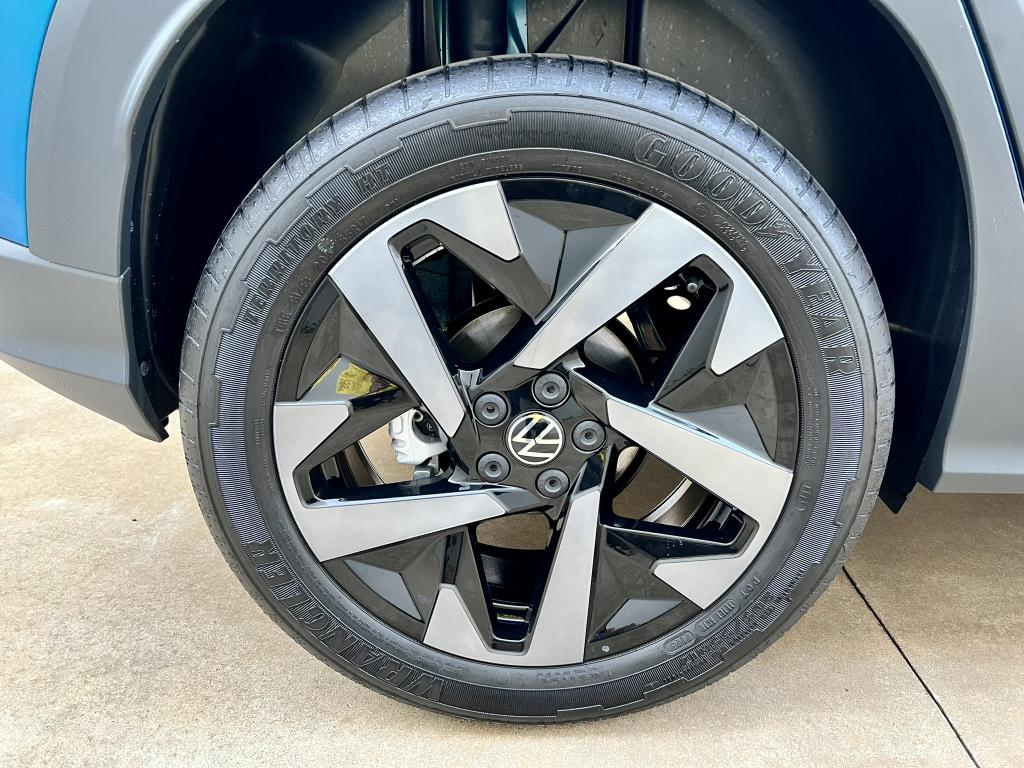 VOLKSWAGEN Tera - Foto