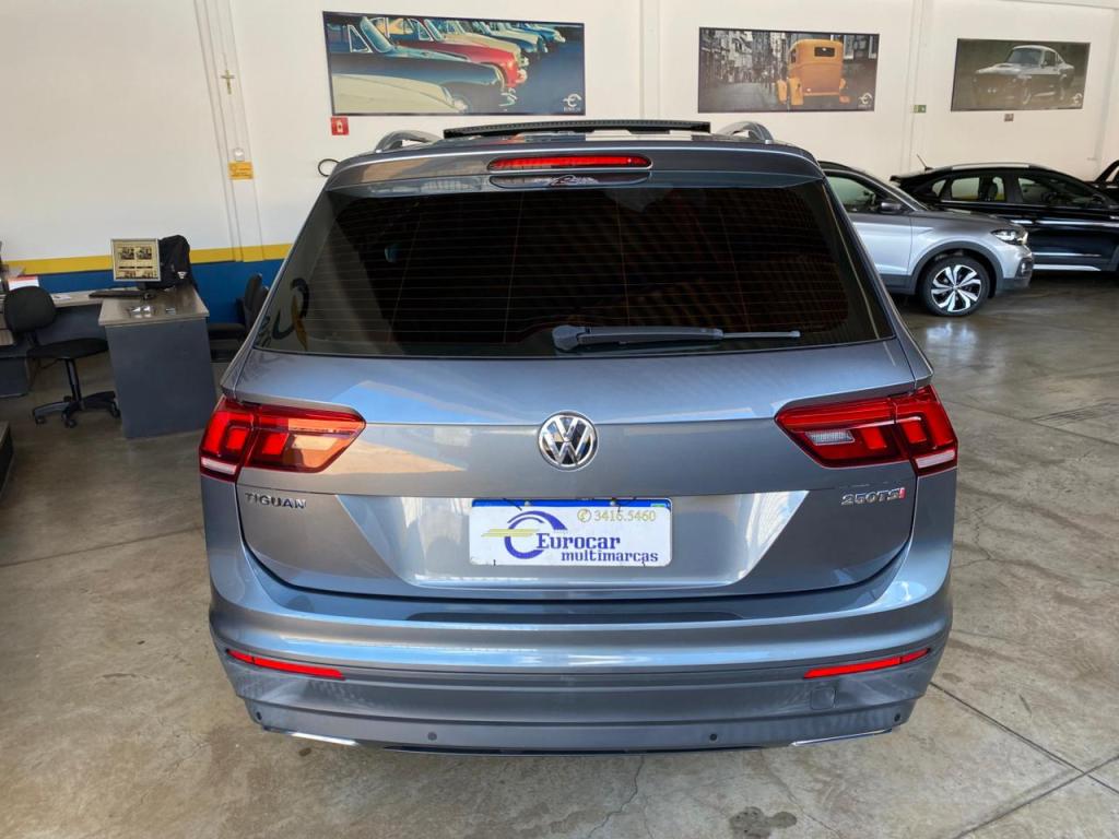 VOLKSWAGEN Tiguan - Foto