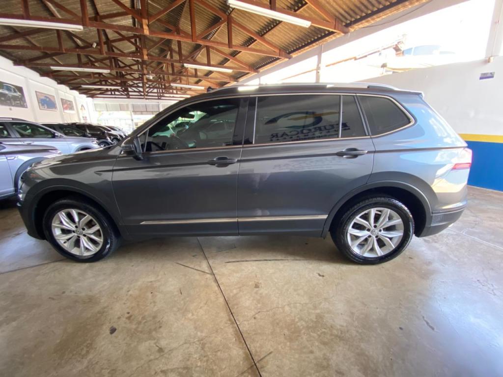 VOLKSWAGEN Tiguan - Foto