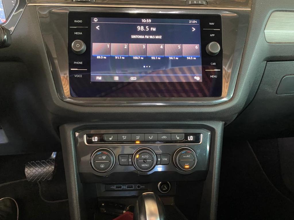 VOLKSWAGEN Tiguan - Foto