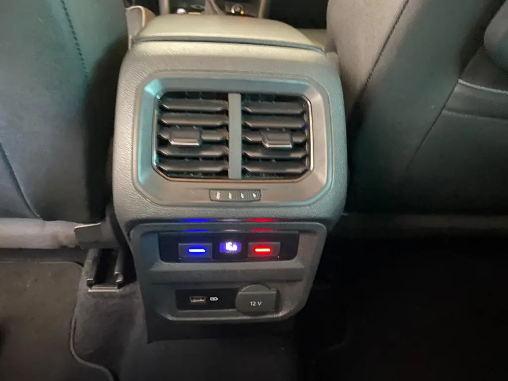 VOLKSWAGEN Tiguan - Foto