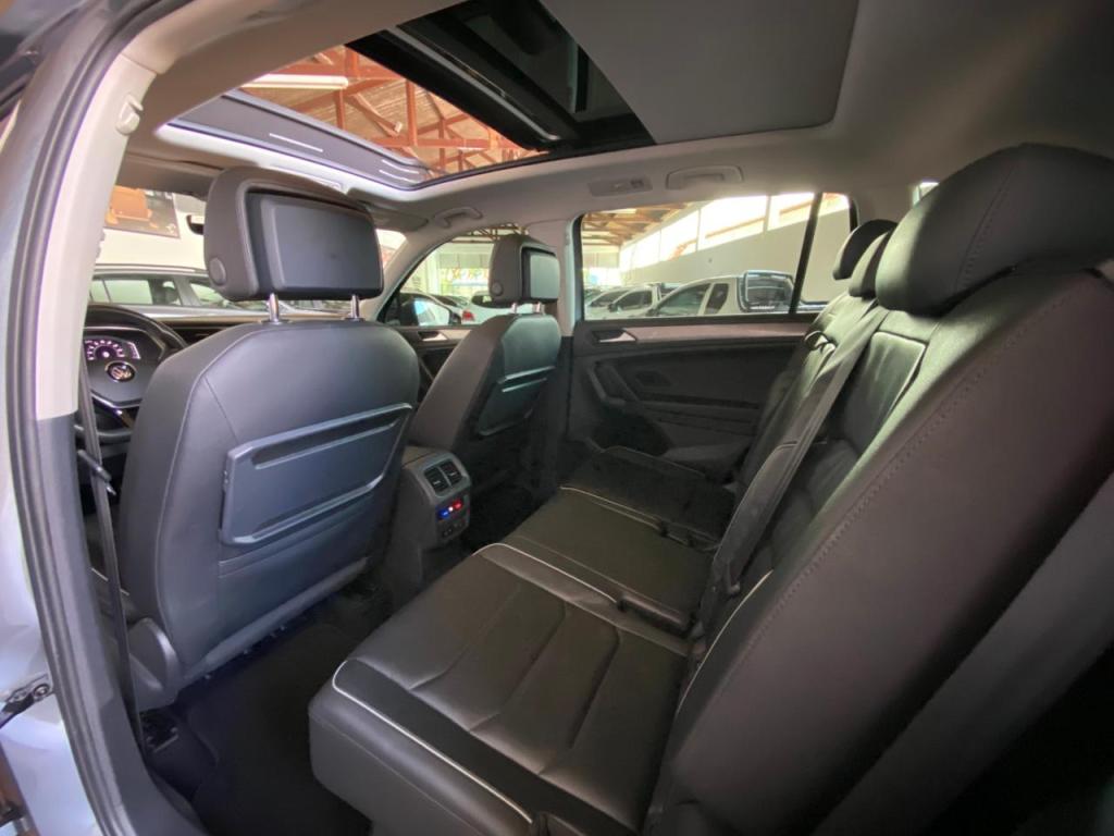 VOLKSWAGEN Tiguan - Foto