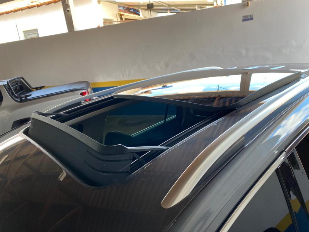 VOLKSWAGEN Tiguan - Foto