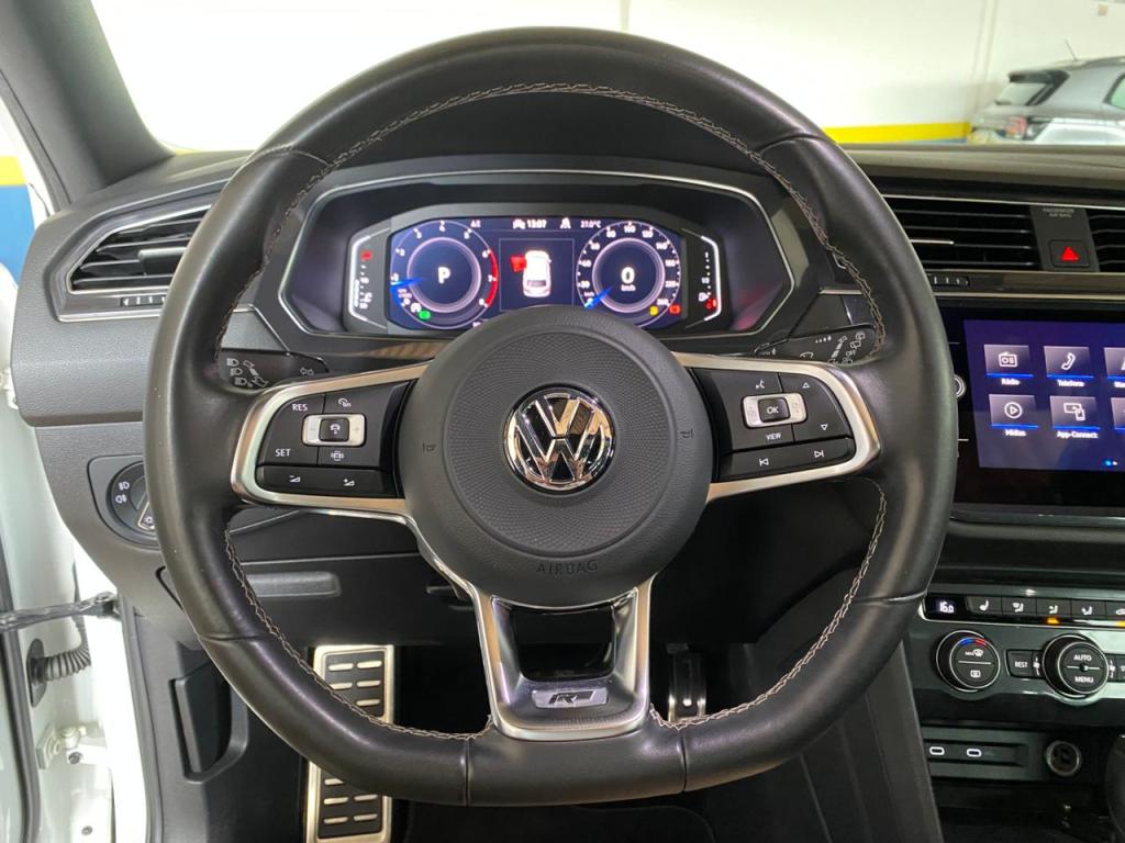 VOLKSWAGEN Tiguan - Foto