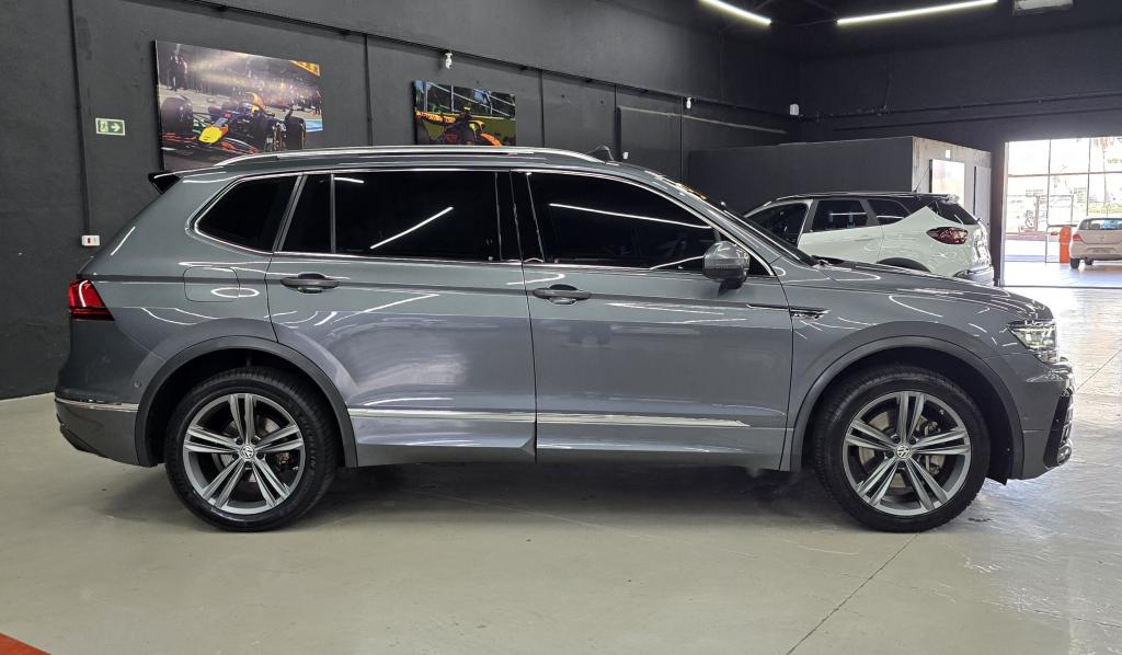VOLKSWAGEN Tiguan - Foto