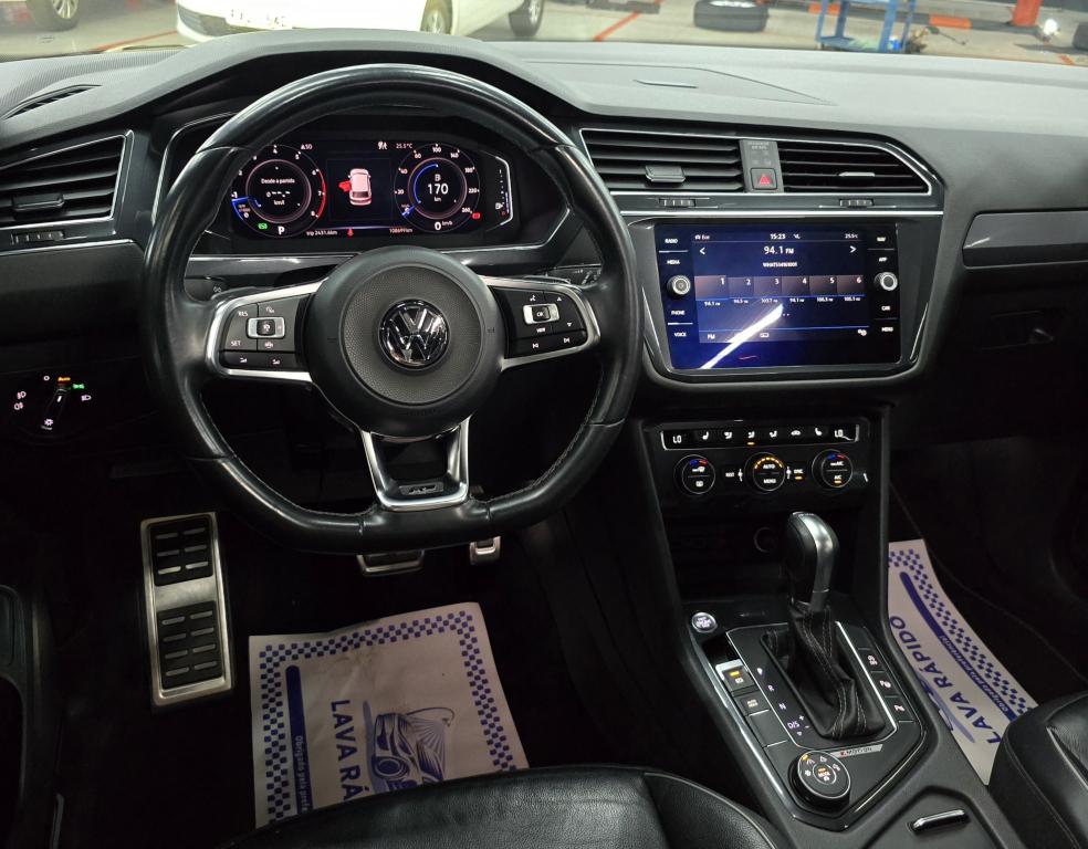 VOLKSWAGEN Tiguan - Foto