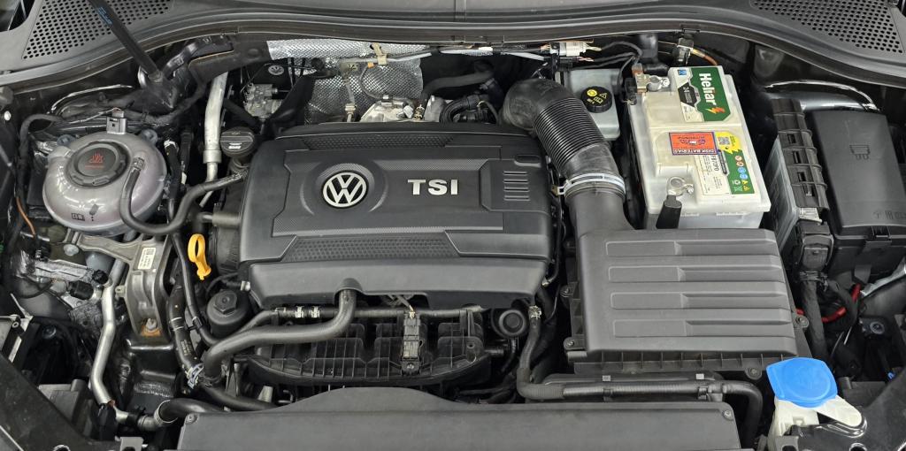 VOLKSWAGEN Tiguan - Foto