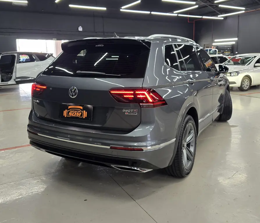 VOLKSWAGEN Tiguan - Foto