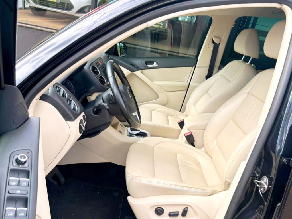 VOLKSWAGEN Tiguan - Foto