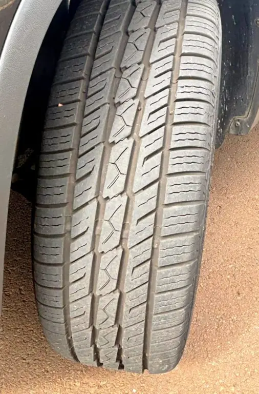 VOLKSWAGEN Tiguan - Foto