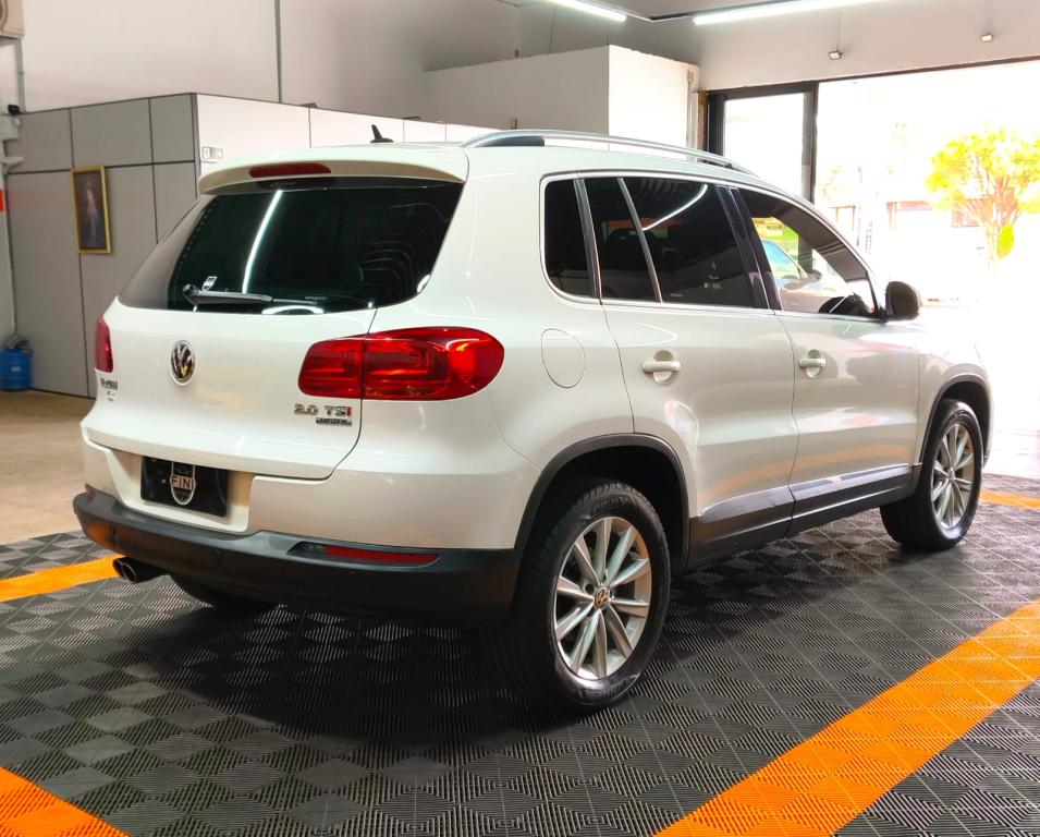 VOLKSWAGEN Tiguan - Foto