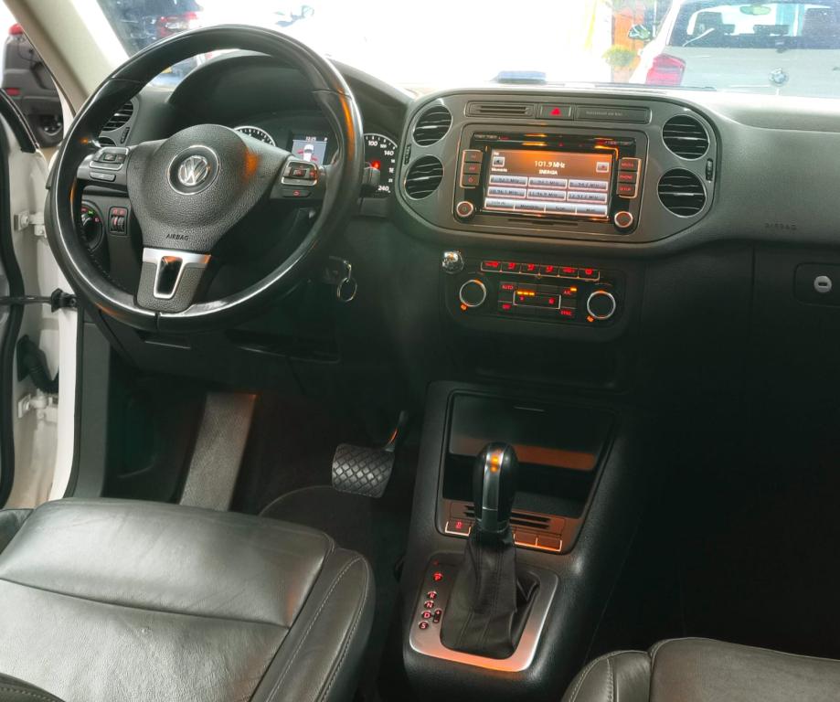 VOLKSWAGEN Tiguan - Foto