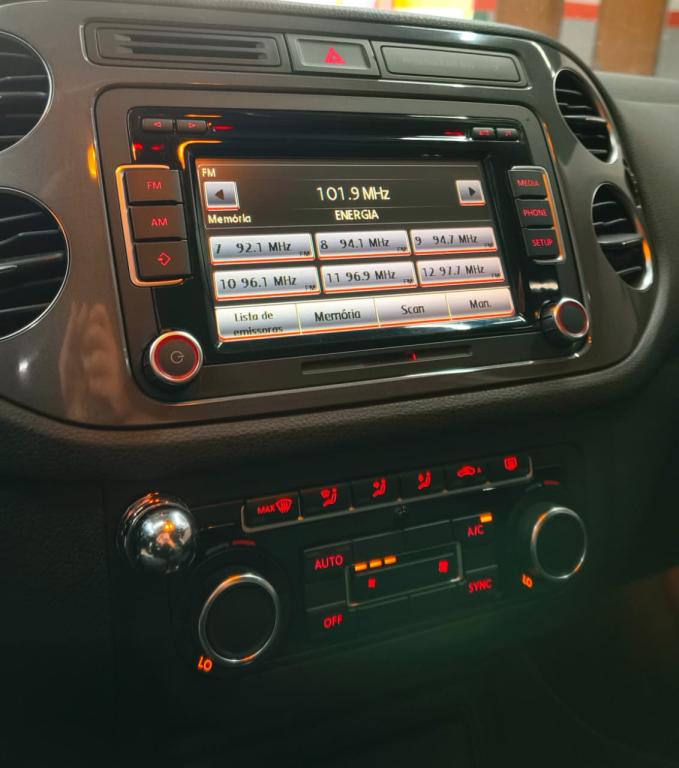 VOLKSWAGEN Tiguan - Foto