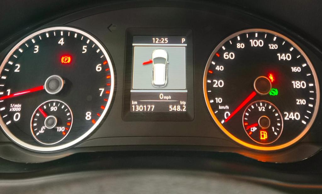 VOLKSWAGEN Tiguan - Foto