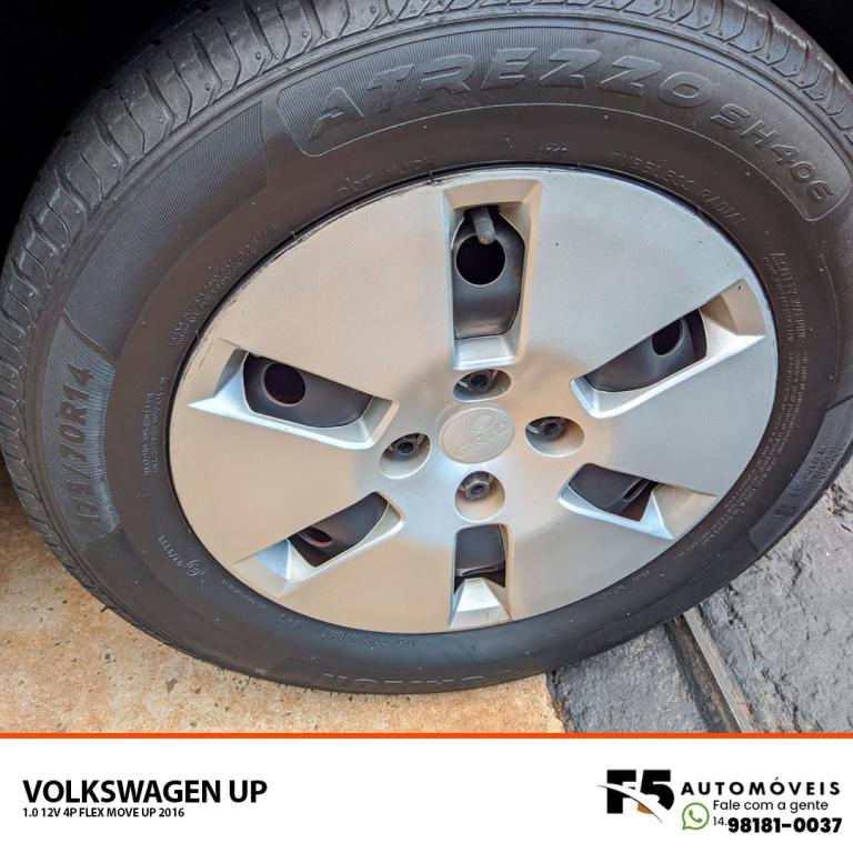 VOLKSWAGEN UP - Foto