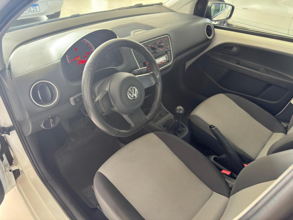 VOLKSWAGEN UP - Foto