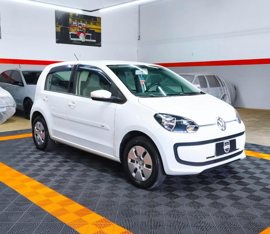 VOLKSWAGEN UP - Foto
