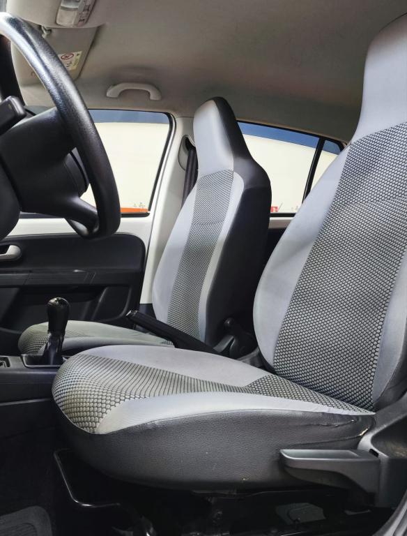 VOLKSWAGEN UP - Foto