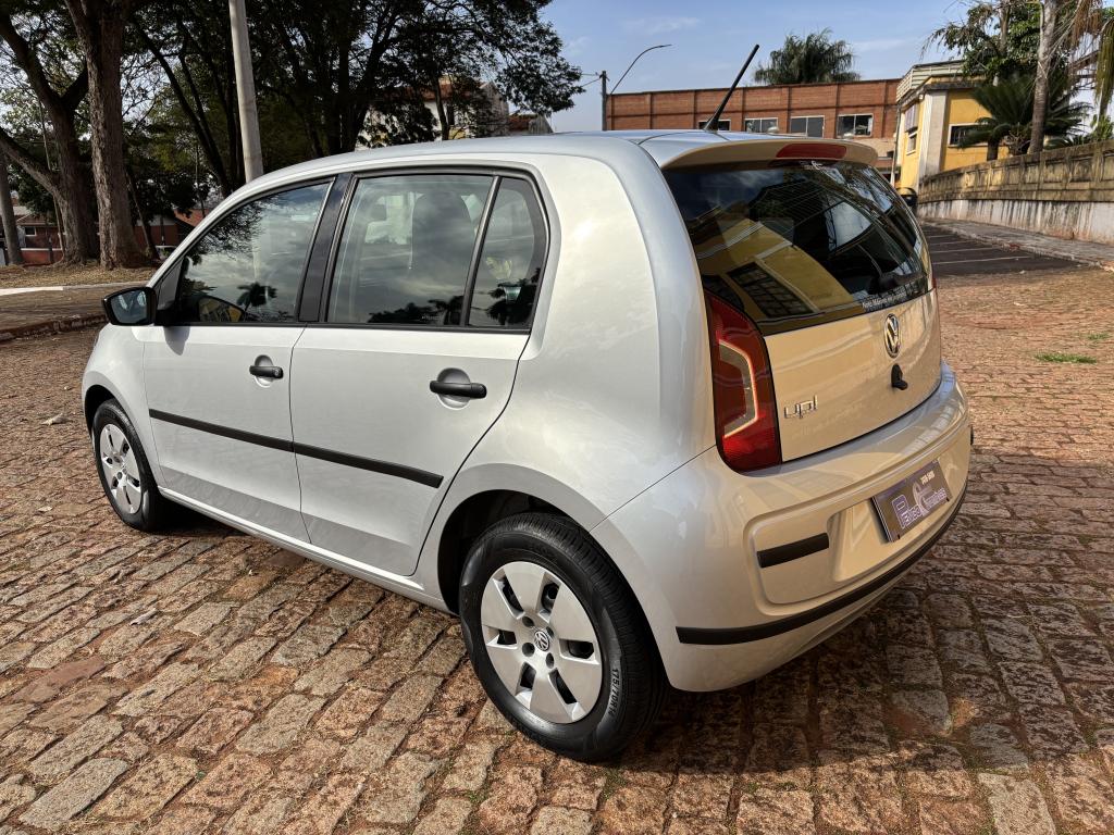 VOLKSWAGEN UP - Foto