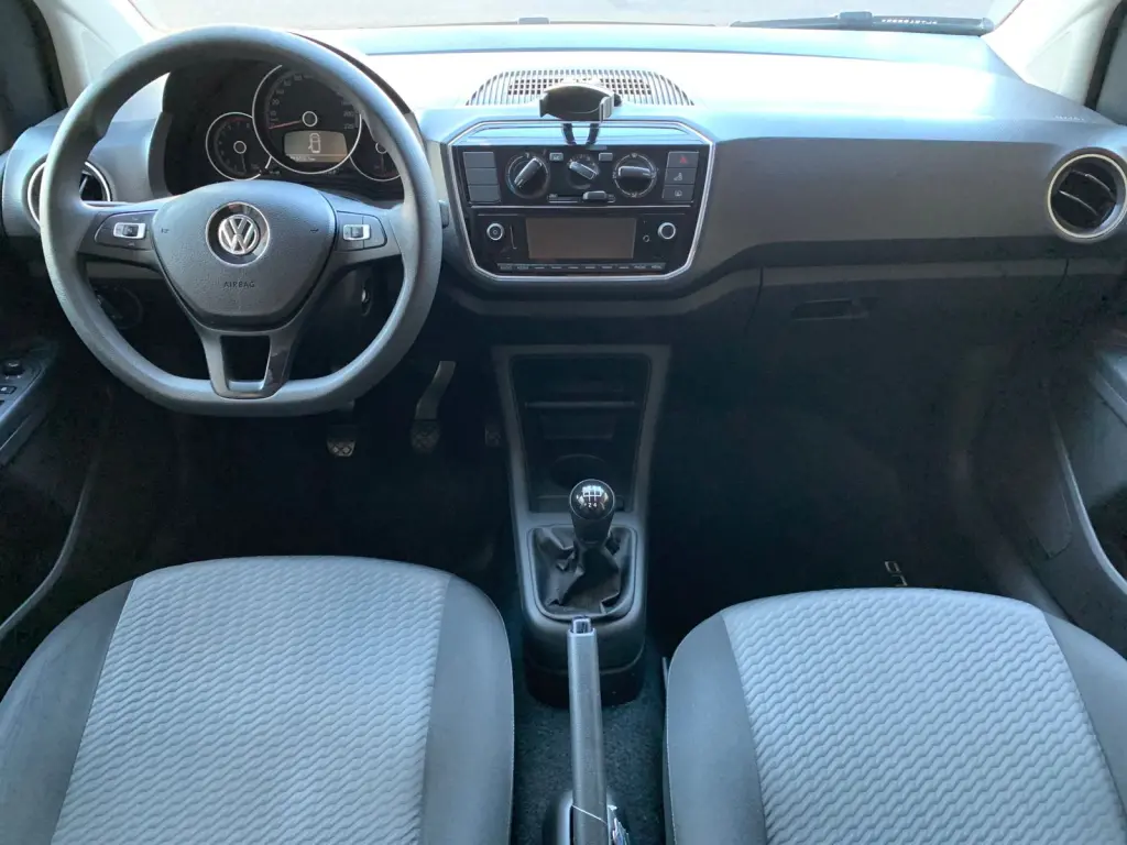 VOLKSWAGEN UP - Foto