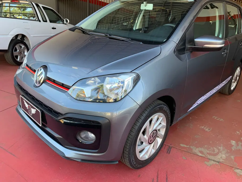 VOLKSWAGEN UP - Foto