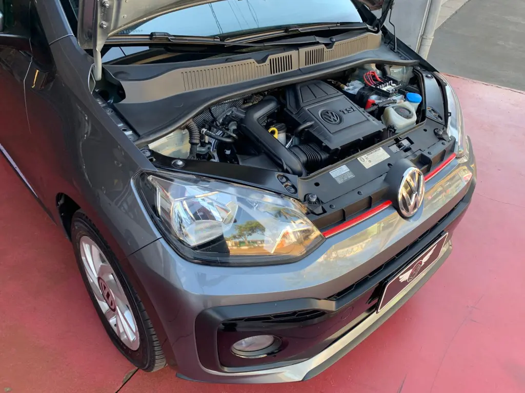 VOLKSWAGEN UP - Foto