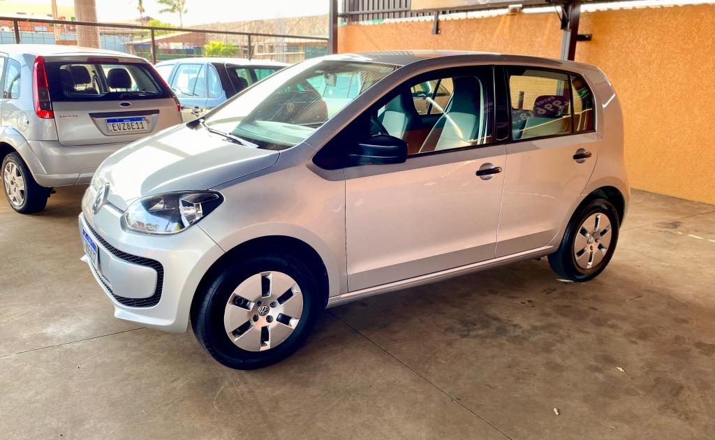 VOLKSWAGEN UP - Foto