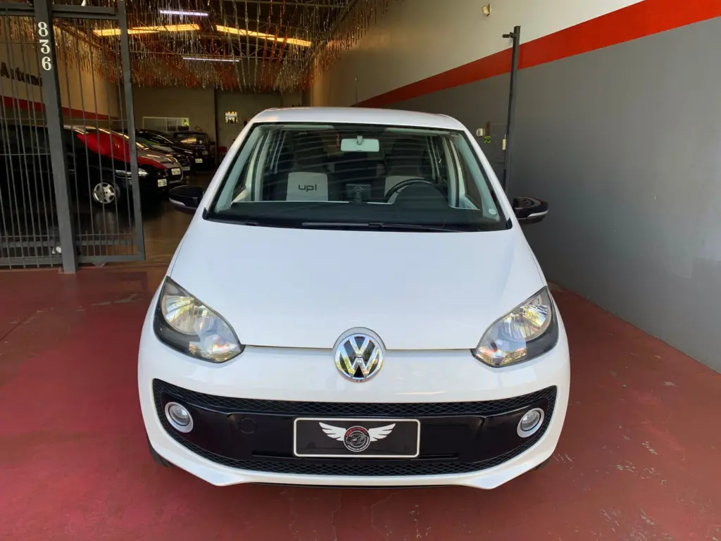 VOLKSWAGEN UP - Foto