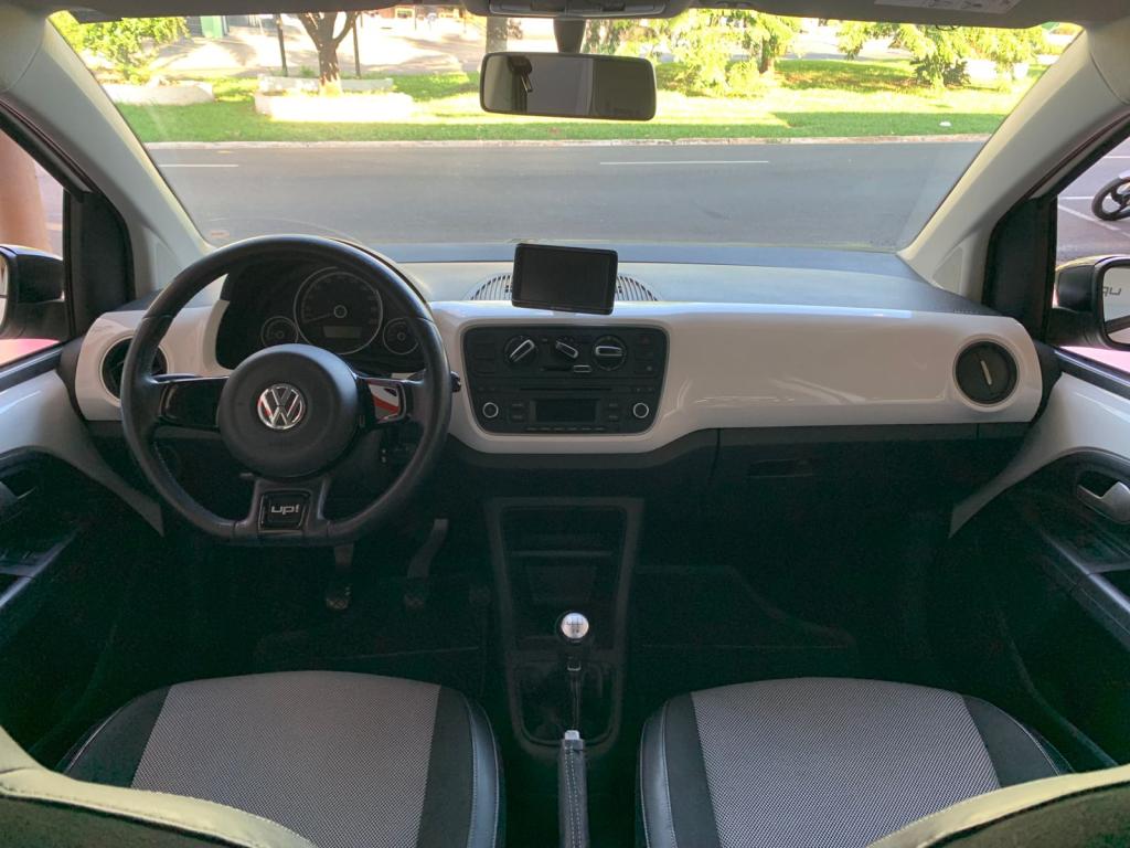 VOLKSWAGEN UP - Foto