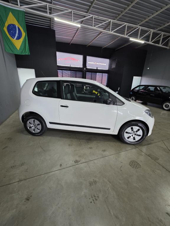 VOLKSWAGEN UP - Foto