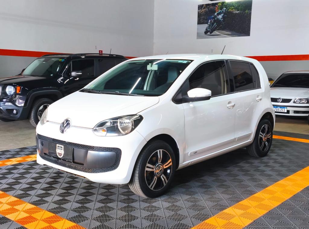 VOLKSWAGEN UP - Foto