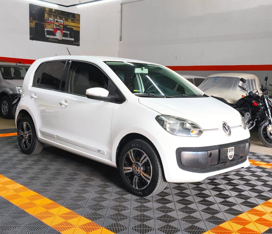 VOLKSWAGEN UP - Foto