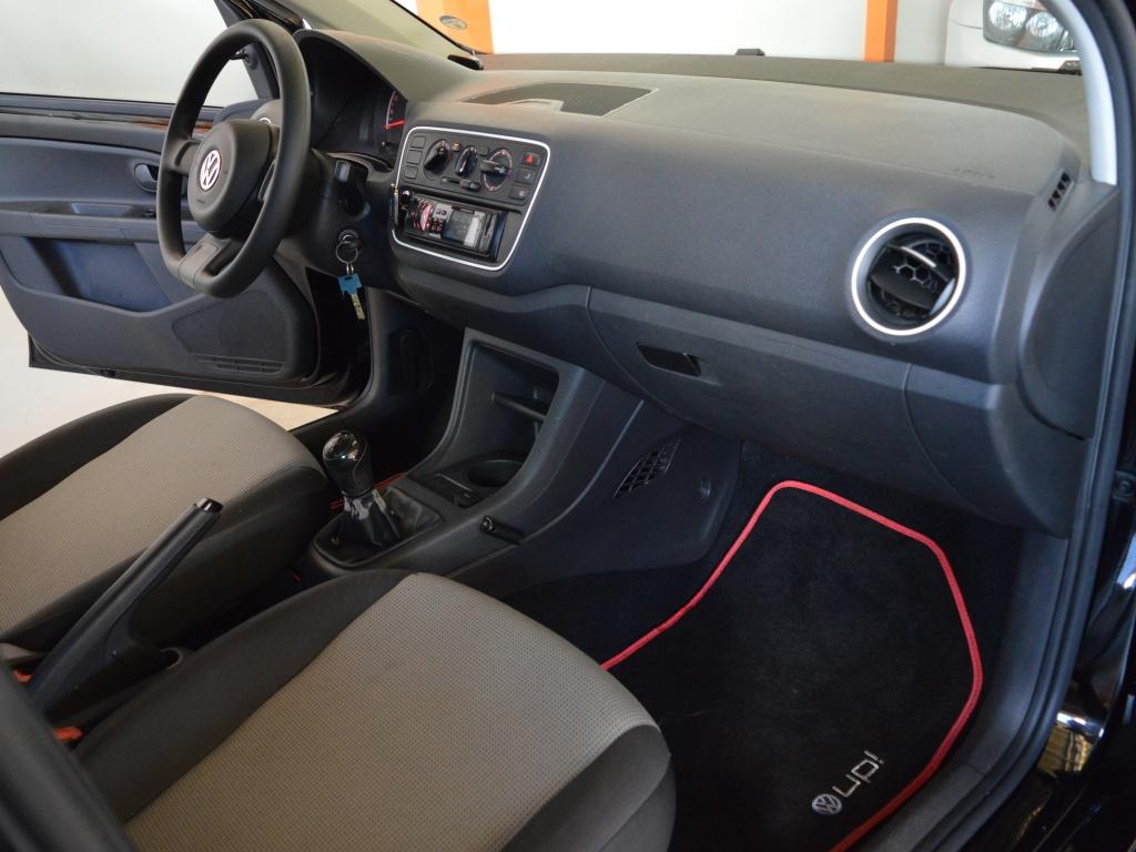 VOLKSWAGEN UP - Foto