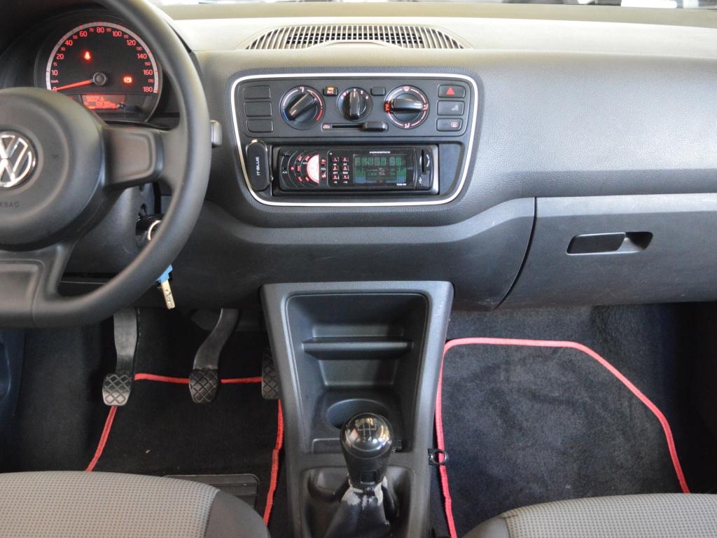 VOLKSWAGEN UP - Foto
