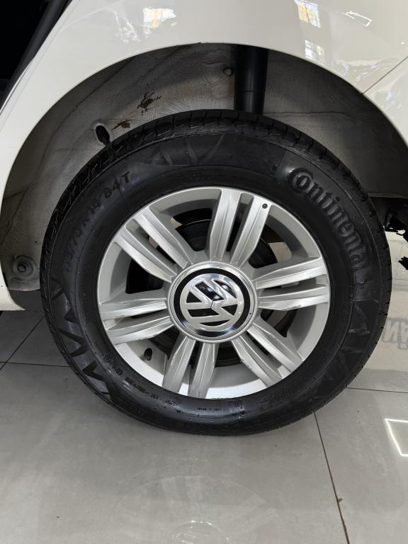 VOLKSWAGEN UP - Foto