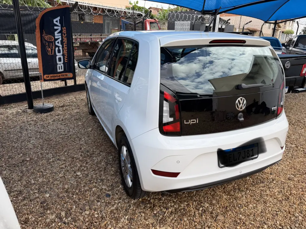 VOLKSWAGEN UP - Foto