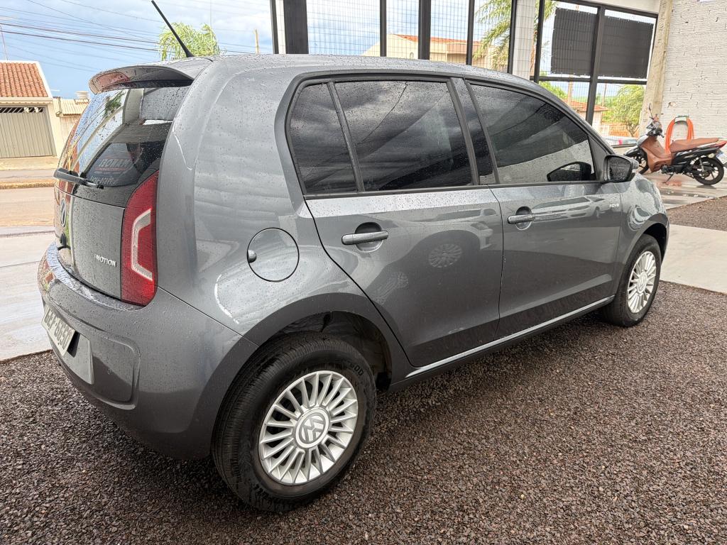 VOLKSWAGEN UP - Foto