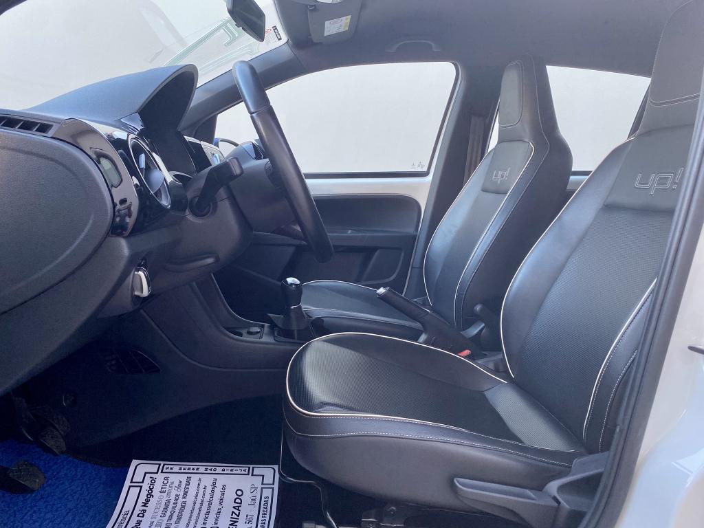 VOLKSWAGEN UP - Foto