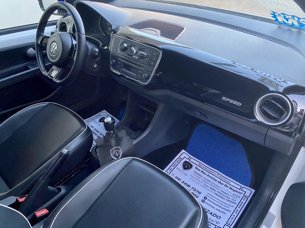 VOLKSWAGEN UP - Foto