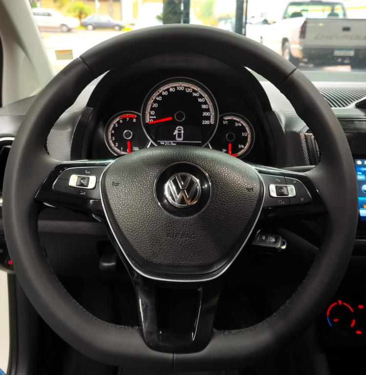 VOLKSWAGEN UP - Foto