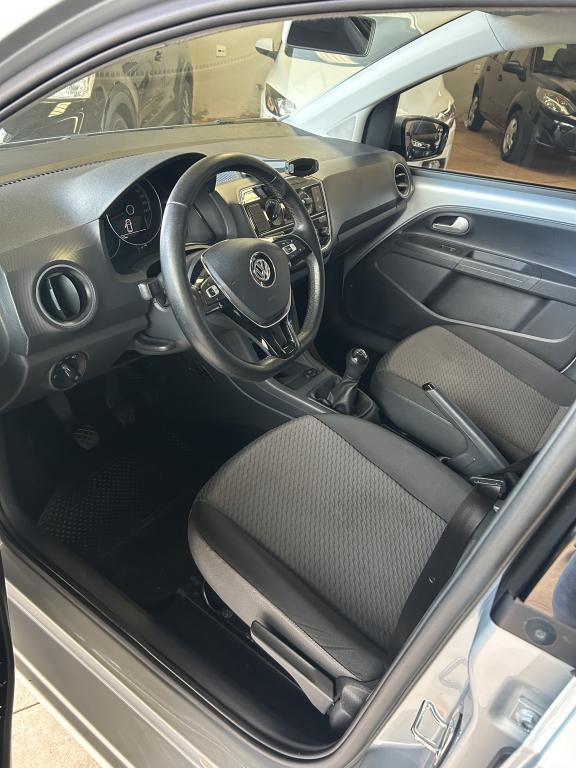 VOLKSWAGEN UP - Foto