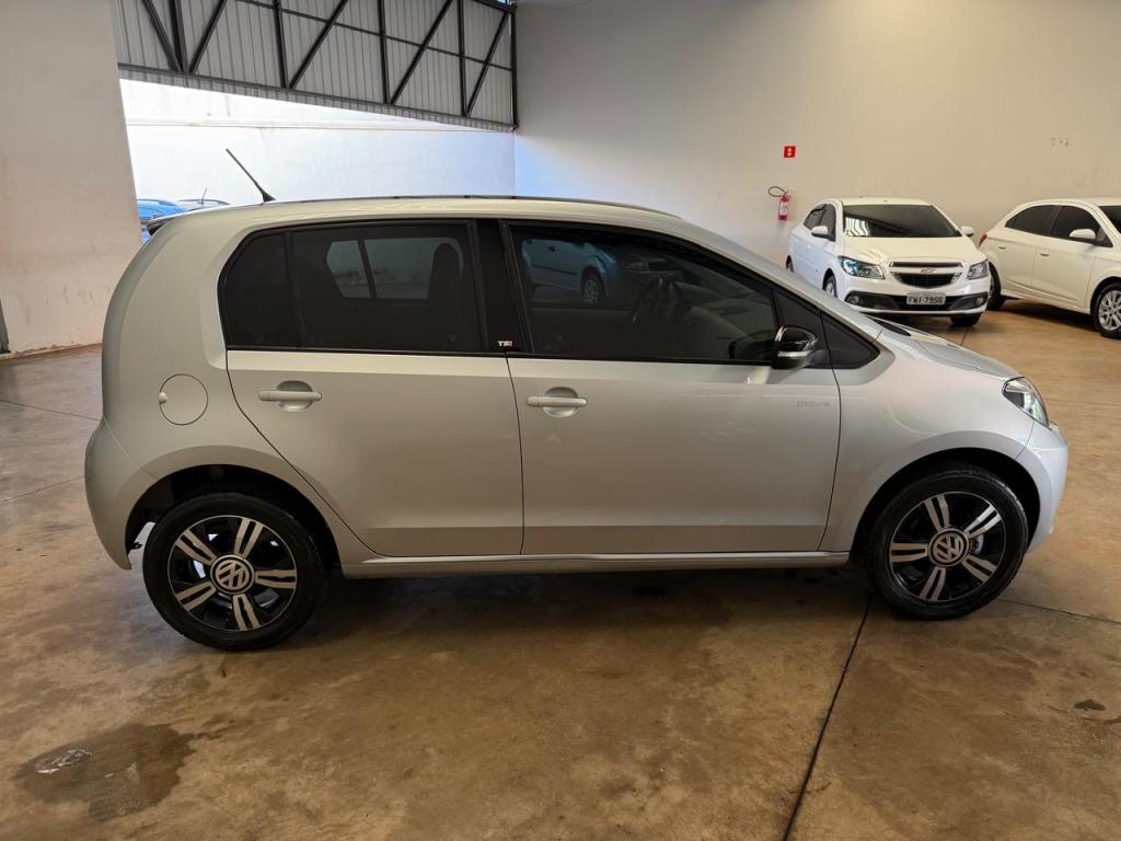 VOLKSWAGEN UP - Foto
