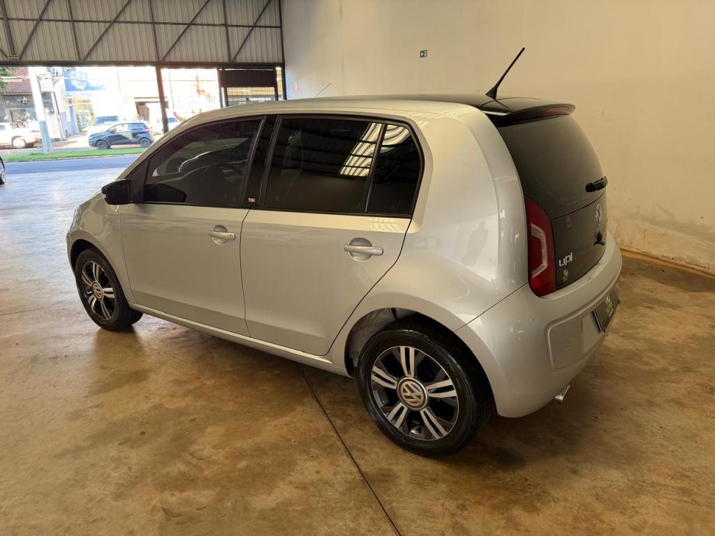 VOLKSWAGEN UP - Foto