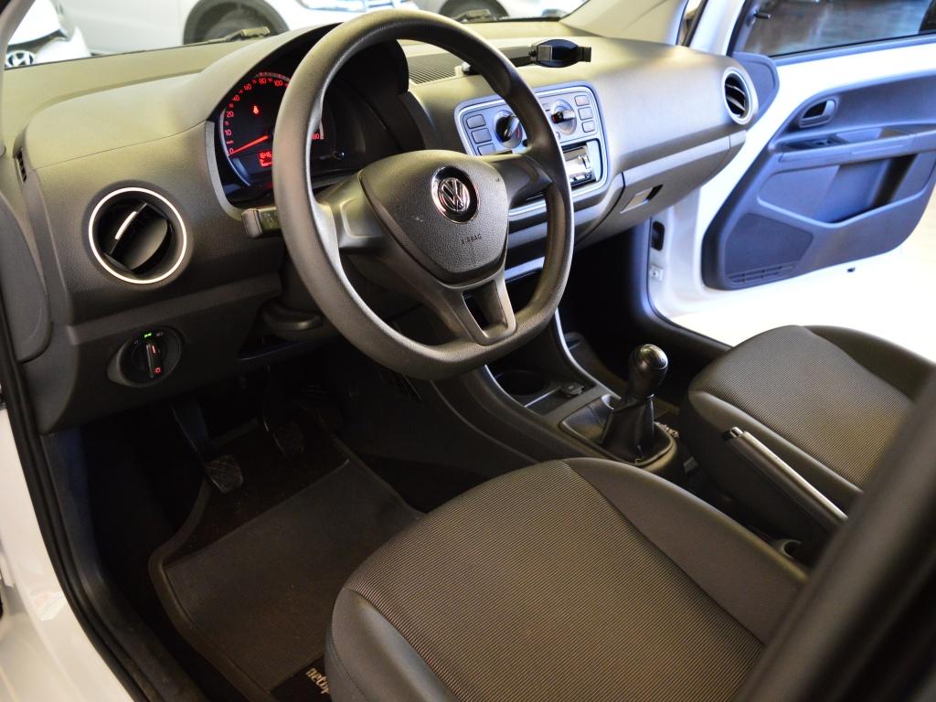 VOLKSWAGEN UP - Foto