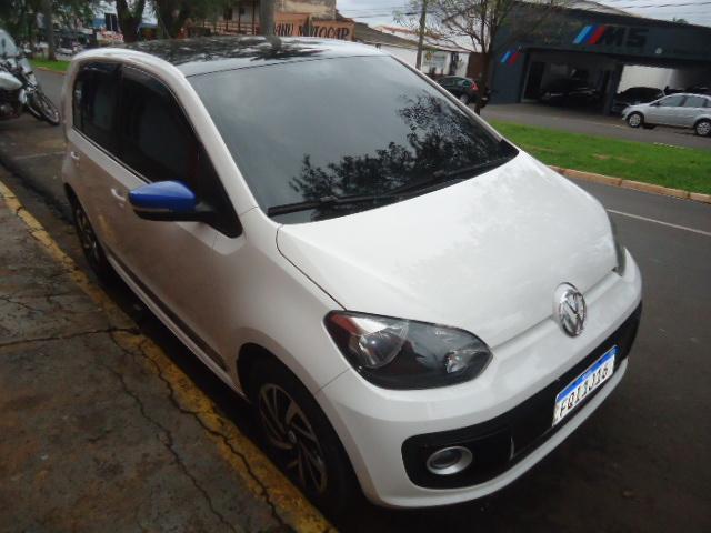 VOLKSWAGEN UP - Foto