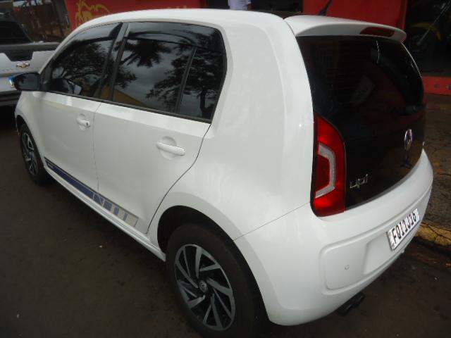 VOLKSWAGEN UP - Foto