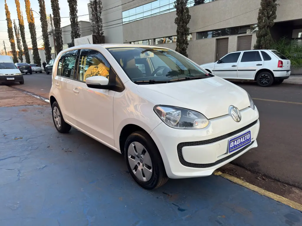 VOLKSWAGEN UP - Foto