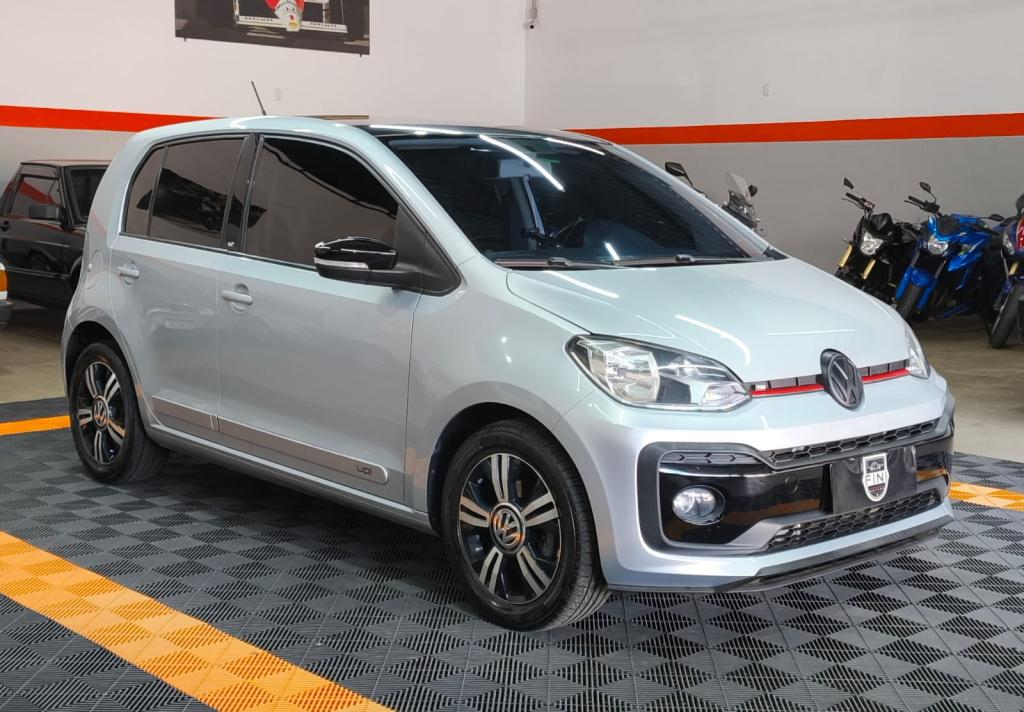VOLKSWAGEN UP - Foto