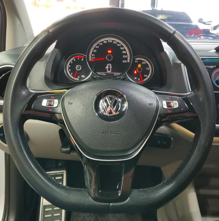 VOLKSWAGEN UP - Foto
