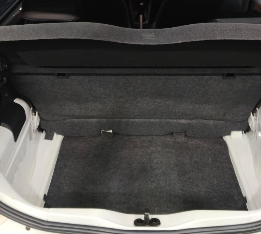VOLKSWAGEN UP - Foto